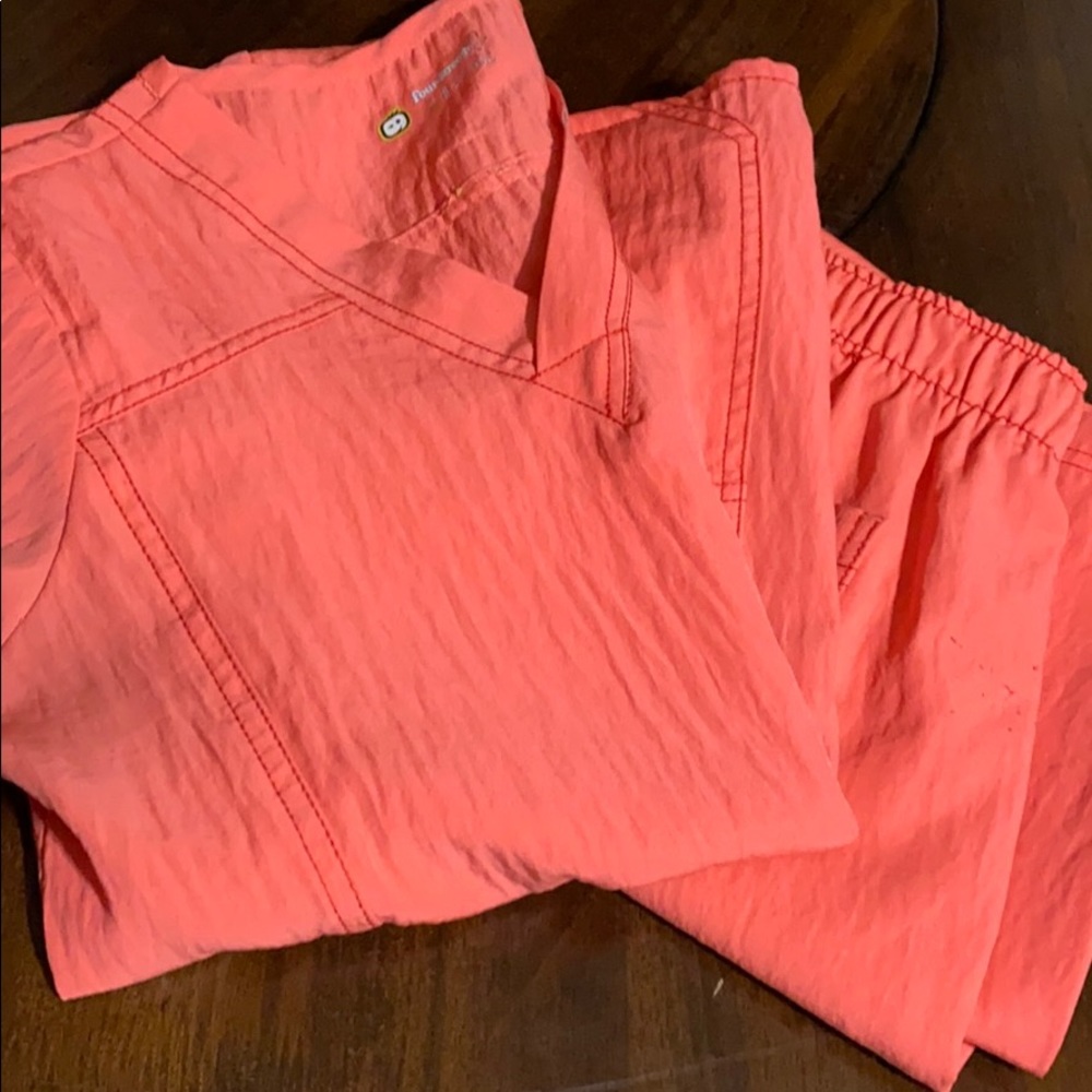 Scrub set four way stretch